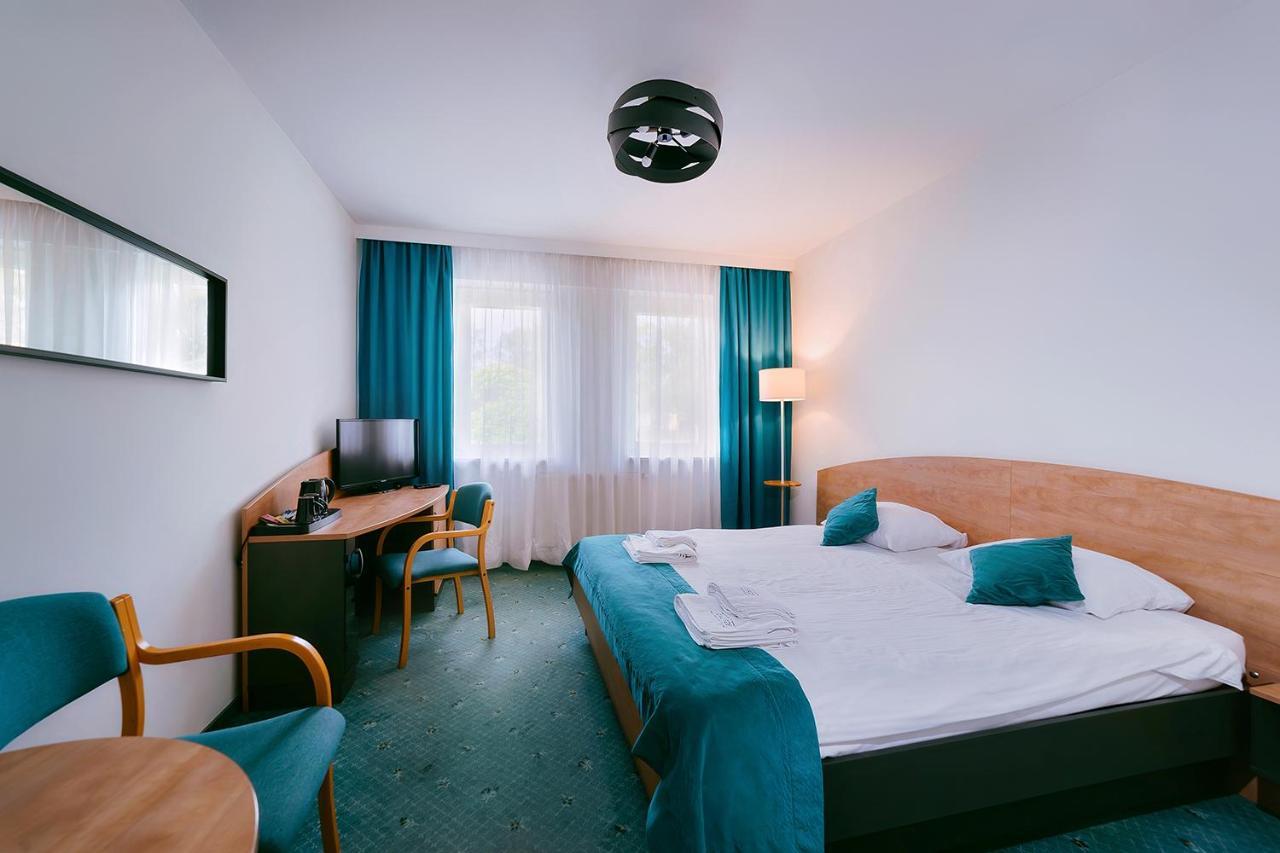 Zacisze Nad Nida Resort Pinczow Eksteriør bilde