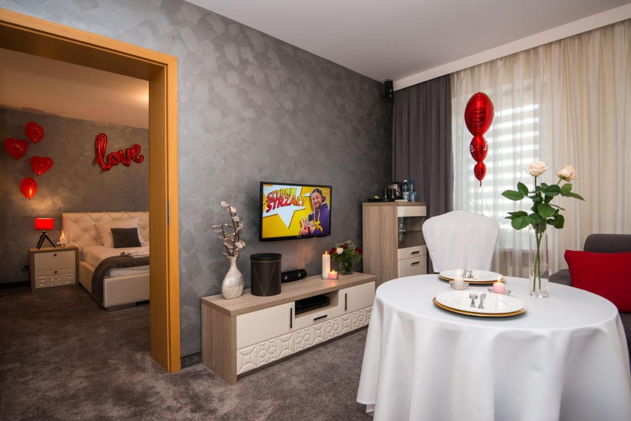 Zacisze Nad Nida Resort Pinczow Eksteriør bilde